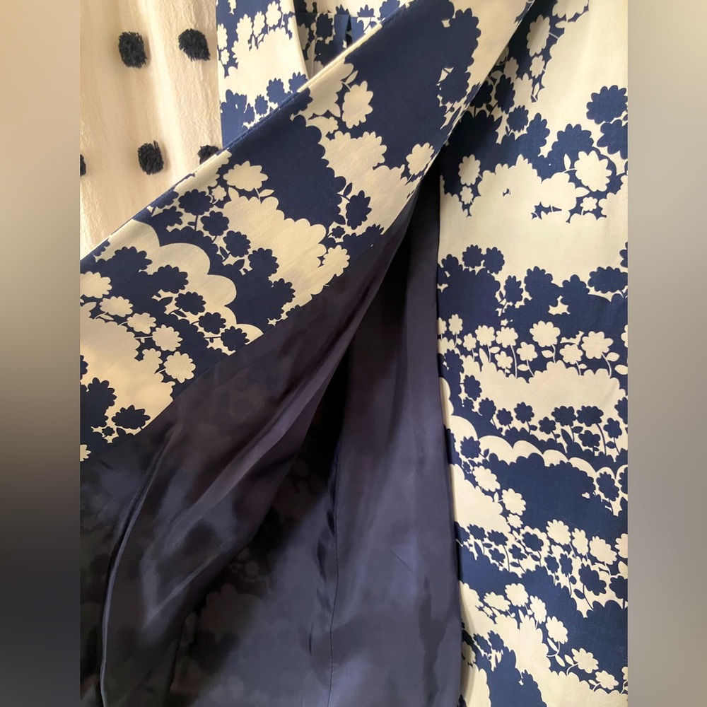 Charles Gray London Vintage NWT Doll Coat White/Navy floral pattern - Picture 7 of 13